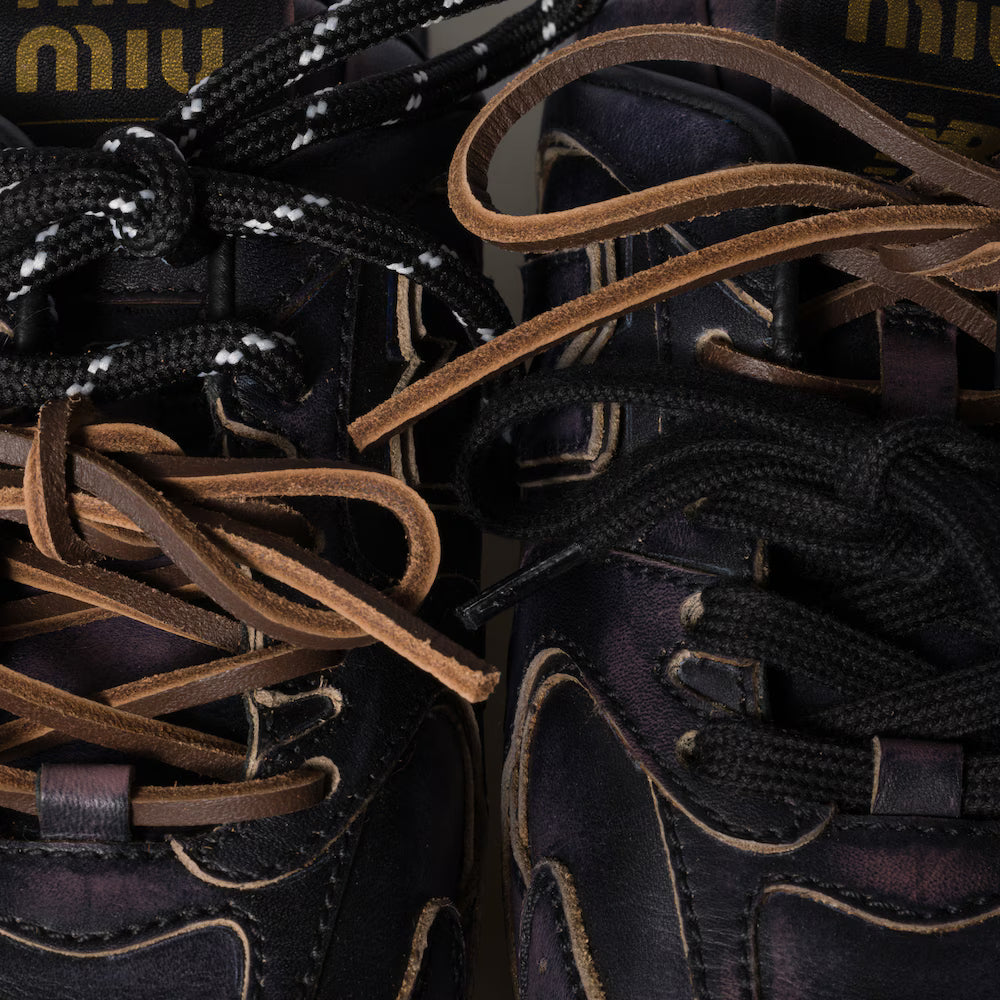 530 SL Mules – Bleached Leather & Gum Sole Black Edition Women