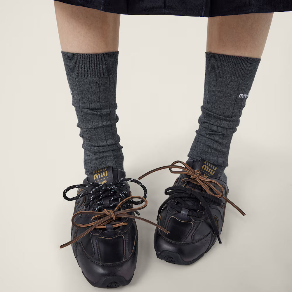530 SL Mules – Bleached Leather & Gum Sole Black Edition Women
