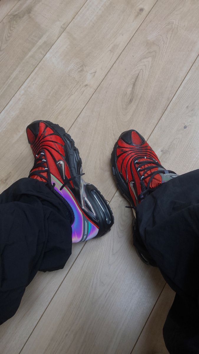 Skpta x Air Max TLWND Red - WOMEN