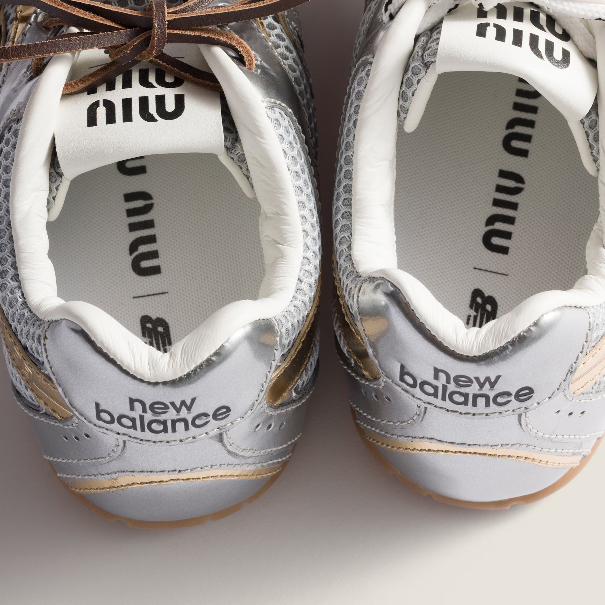 530 SL Runner – Leather and Mesh Metallic Edition Women