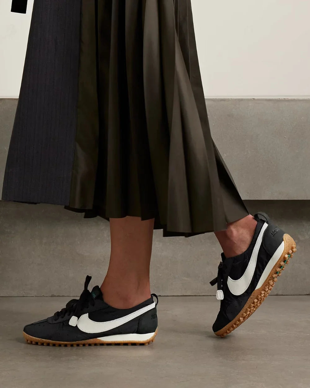 Nike x Jacquemus - Moon (Women's)